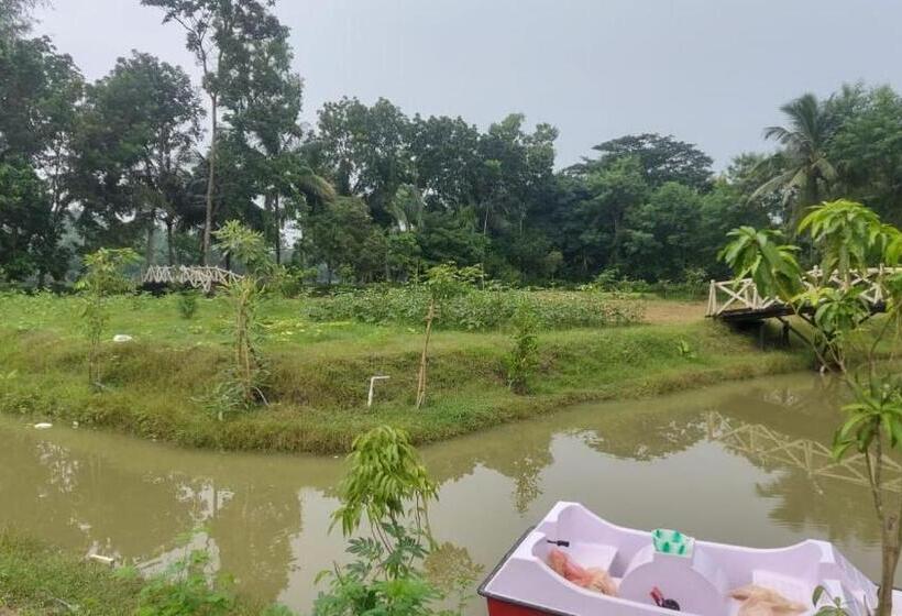 סוויטת ג'וניור נוף לגינה, Damodar River Retreat, Uluberia