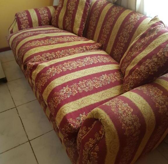 בונגלו משפחתי, Cabañas Patricia Licanray