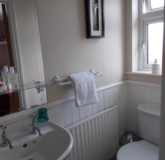 디럭스 룸, Tess S Guest House R95k6n1 This Property Is Unsuitable For Children Under 12 Years Old