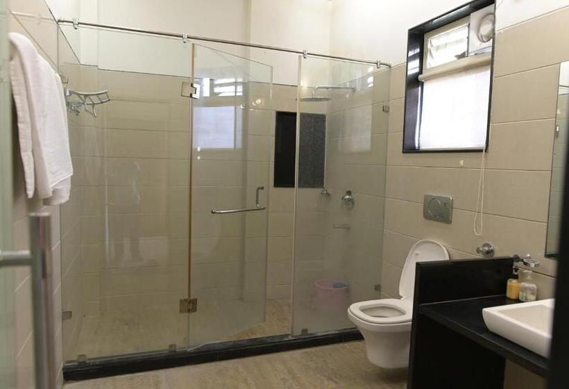 套房配有游泳池, Blue Lagoon Resort