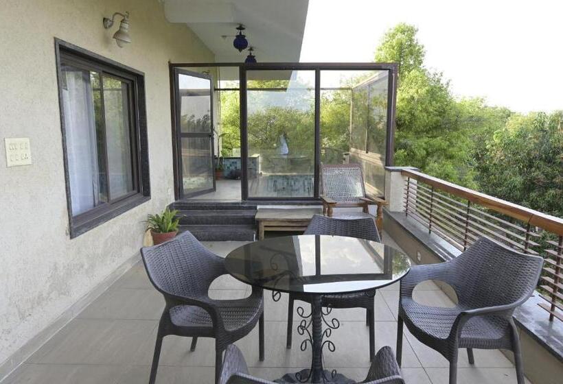 套房配有游泳池, Blue Lagoon Resort