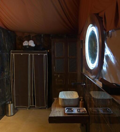 豪华套房, Blue Lagoon Resort