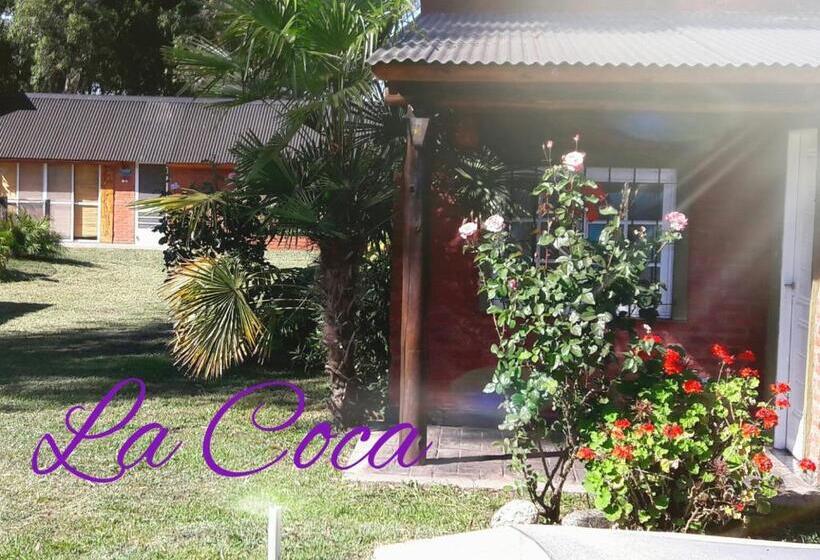 غرفة قياسية مطلّة علي حمام السباحة, Cabañas La Coca