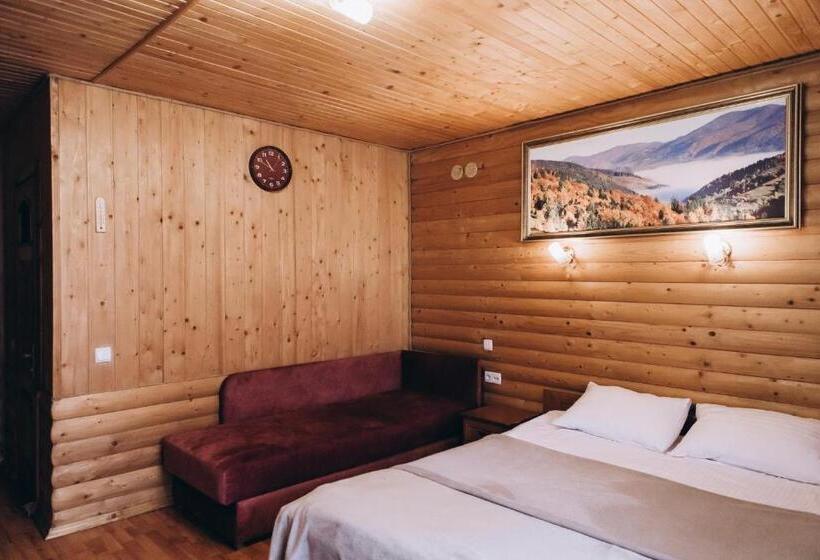 Quarto Triplo Estandar, новий