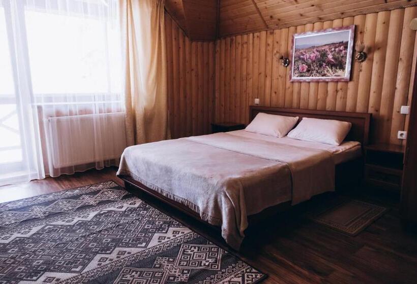 غرفة سوبيريور رباعية, новий