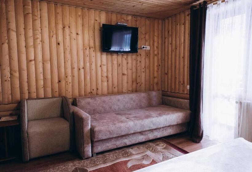 家庭间, новий