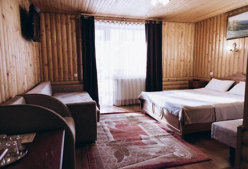 غرفة عائلية, новий