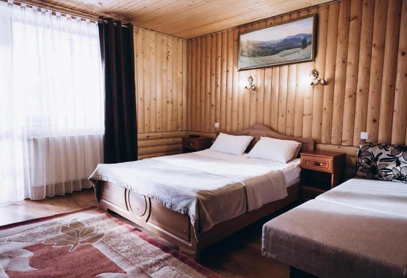 غرفة عائلية, новий