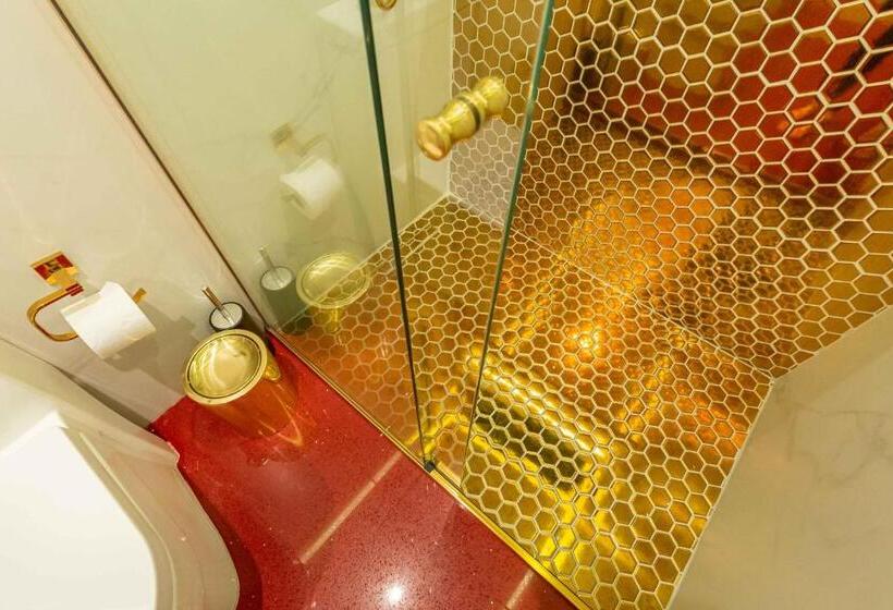 디럭스 스위트, Elephant Office Brasil