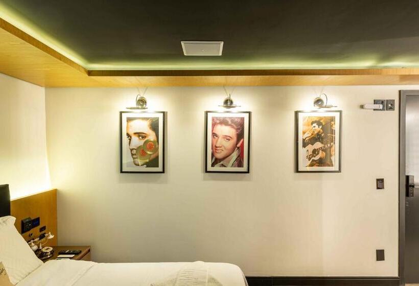 디럭스 스위트, Elephant Office Brasil