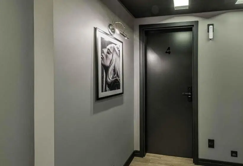 ジュニアスイート, Elephant Office Brasil