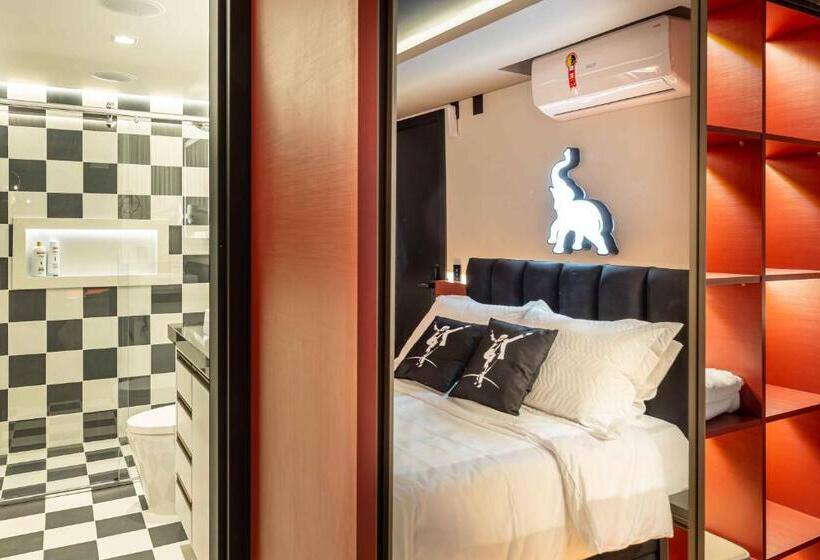 주니어 스위트, Elephant Office Brasil