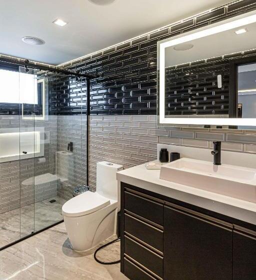 스탠다드 스튜디오, Elephant Office Brasil