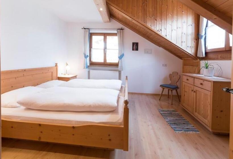 1 Bedroom Apartment Mountain View, Hofer Am Bach