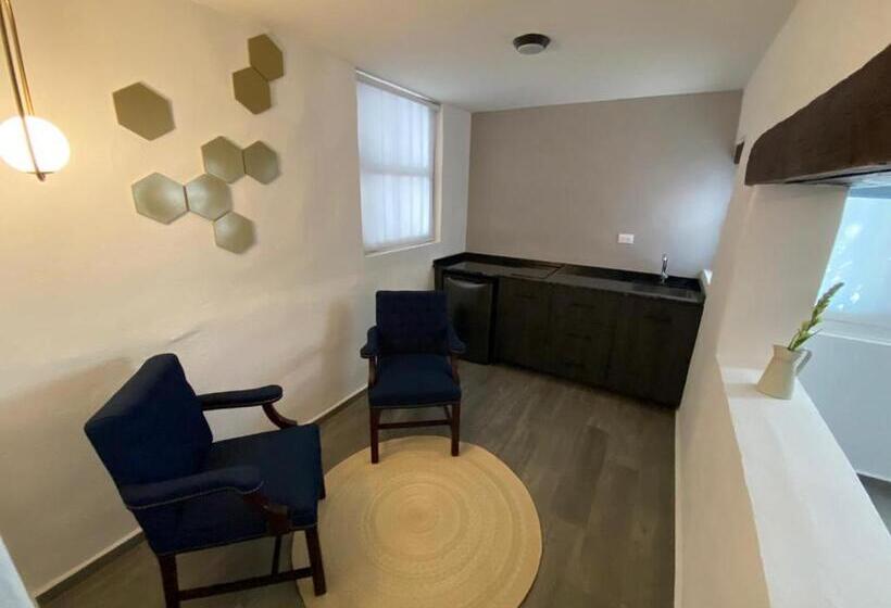 إستوديو سوبيريور, Siete Puertas Coyoacán