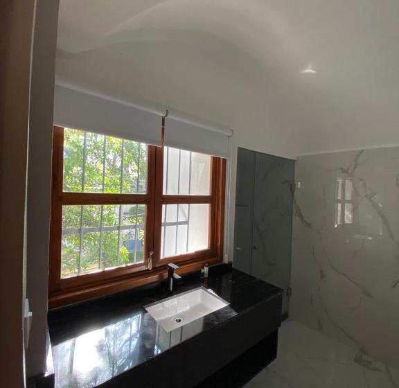 إستوديو ديلوكس, Siete Puertas Coyoacán