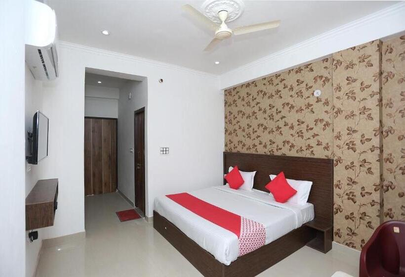 غرفة كلاسيكية ثلاثية, Oyo Hotel Vandana