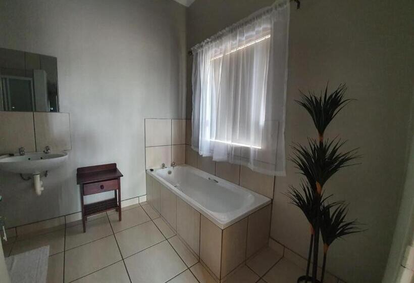 חדר משפחתי, De Nachtuilen Guesthouse