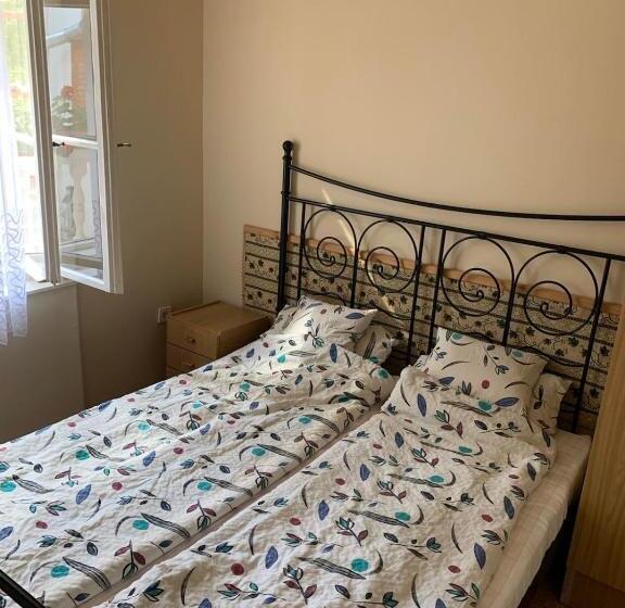 Deluxe-huone, Edit Villa