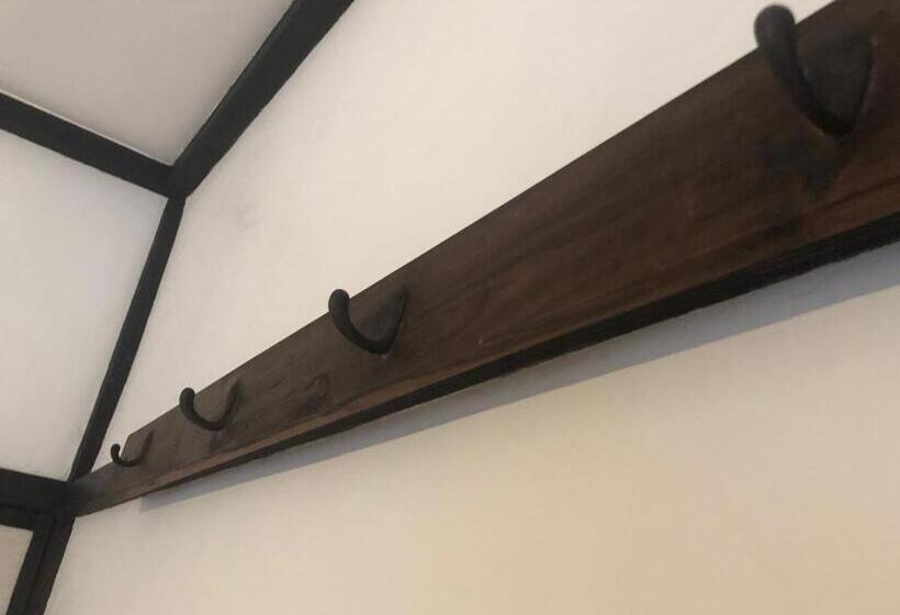 스탠다드 트리픔 룸 공동욕실, Shikkuinoyado Tenjin