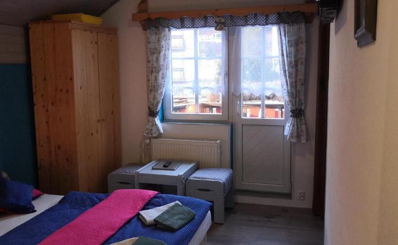 家庭间, Pension Eliška