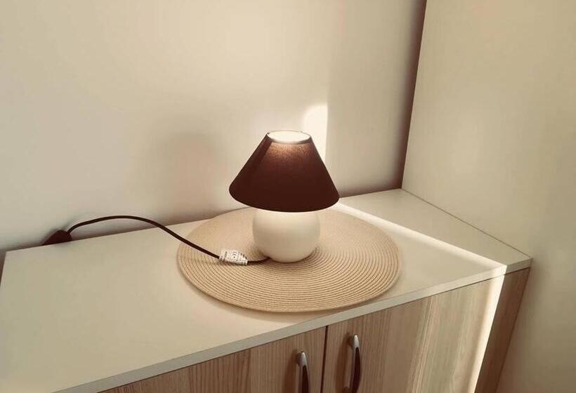 غرفة قياسية مزوَّدة بشُرفة, Pensiunea Casa Murani