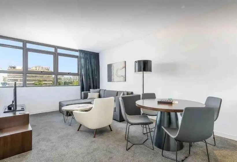 １ベッドルームアパートメント, Premium Apartments Chatswood