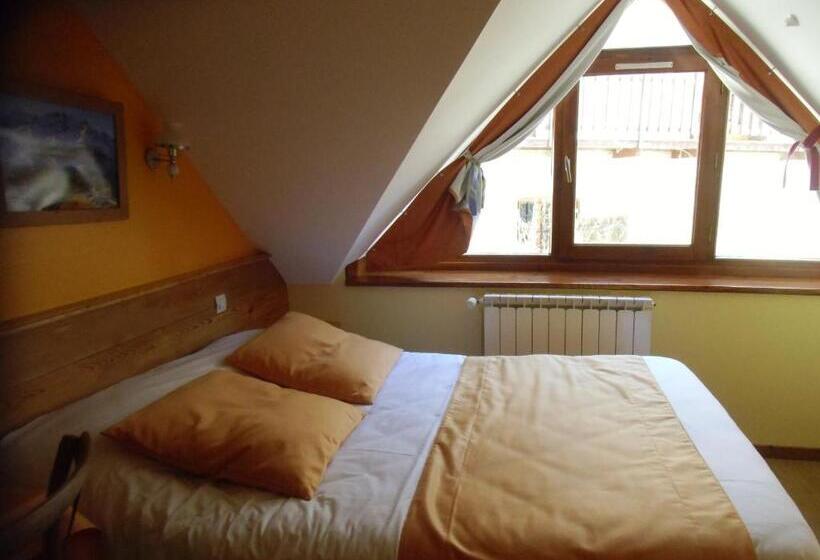 기본룸, Auberge Aux 3 Frenes