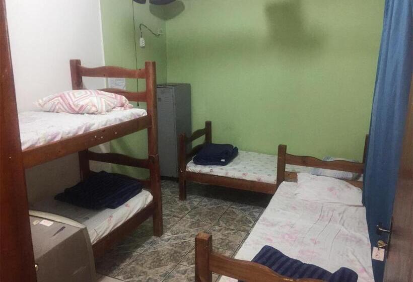 اتاق چهار تخته با دستشویی مشترک, Atlantic Hotel   Campo Grande