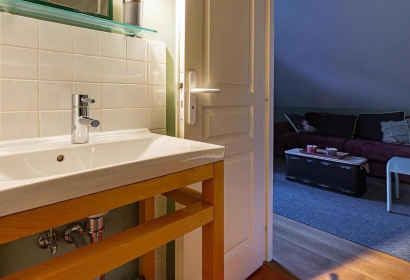 エコノミールーム, B&b Des Marcs D Or