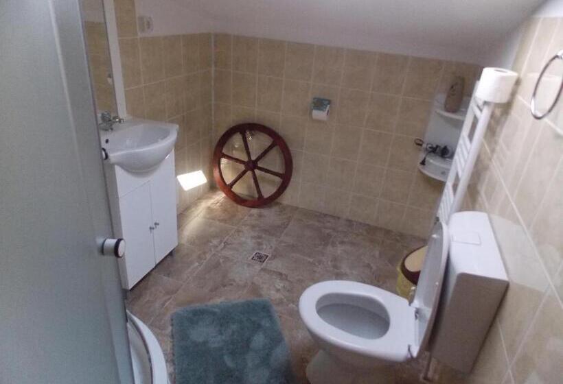 带2个卧室的公寓, Pensiunea Portas Resort