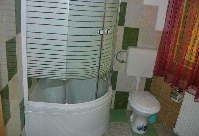 豪华房间, Pensiunea Portas Resort