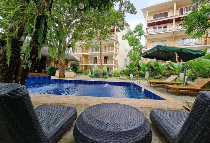 Standardrum med Balkong, Amor Double Room Fan Room With Swimming Pool Access