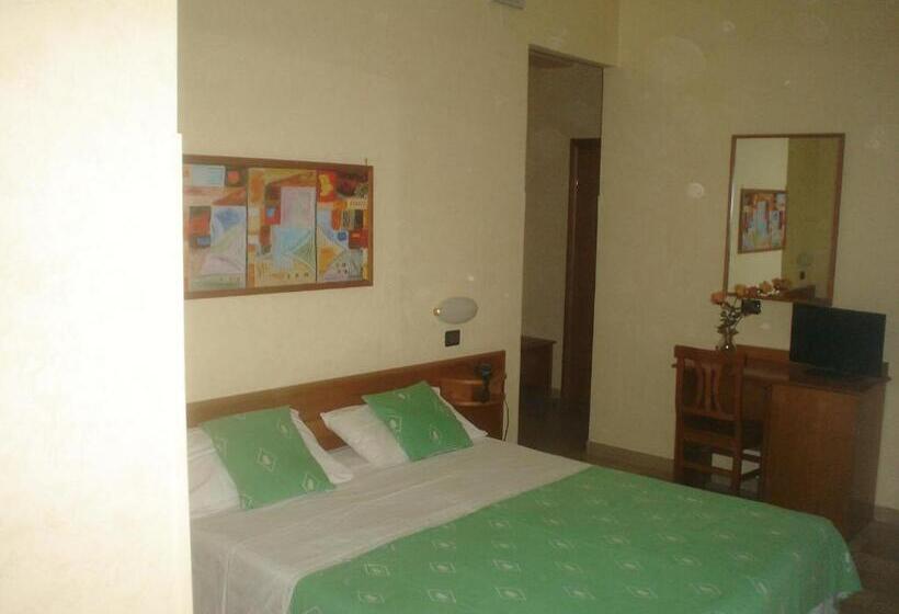 스탠다드 룸, Aurora