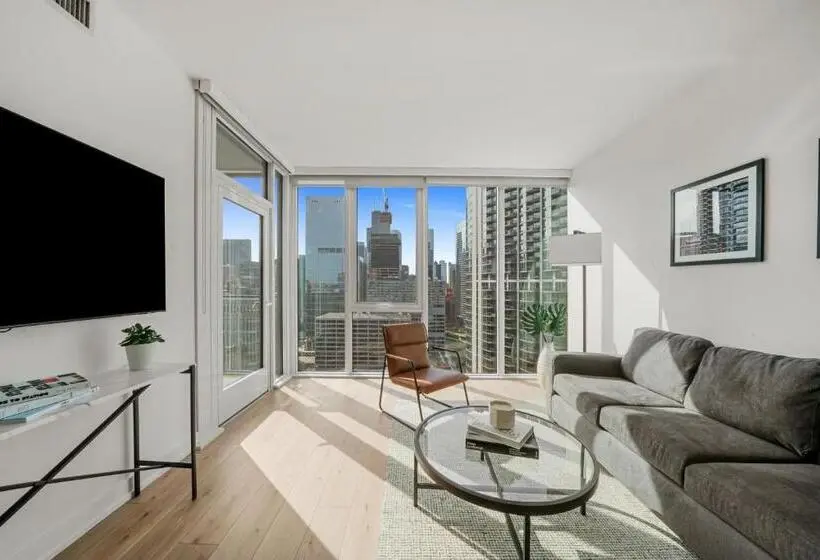 Executive-sviitti, Level Chicago River North