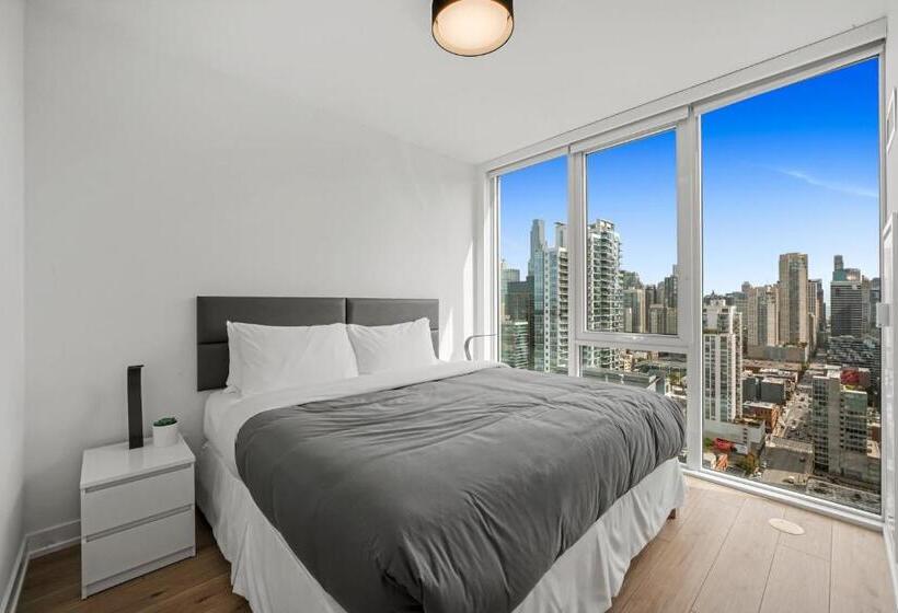 סוויטת 2 חדרי שינה, Level Chicago River North