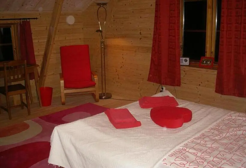 Suite with lake view, Pensionat Sågknorren