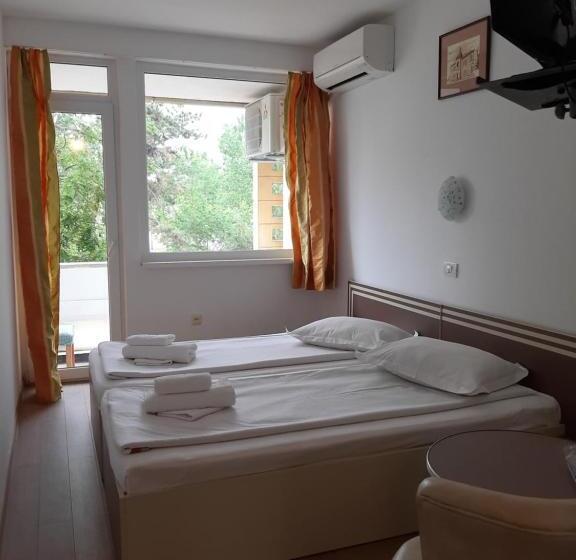 חדר סטנדרט עם מרפסת, Pescarus