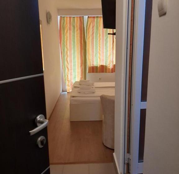 חדר סטנדרט עם מרפסת, Pescarus