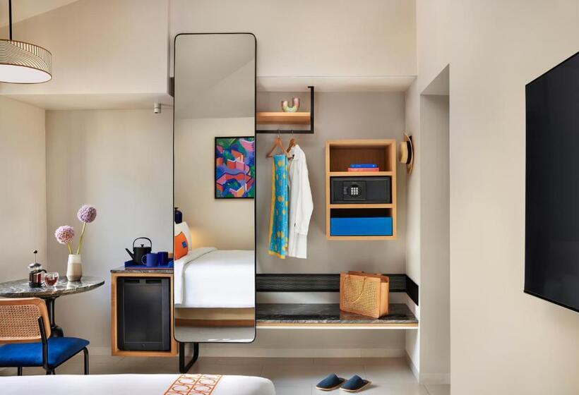 Standard Szoba King Size Bed, Hyatt Ronil Goa A Jdv By Hyatt