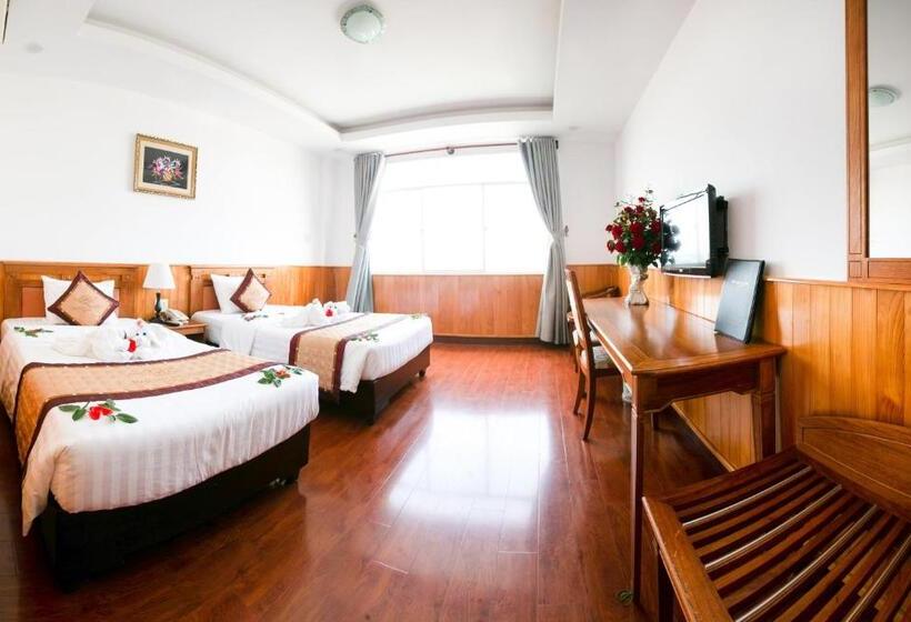 اتاق لوکس, Tre Xanh