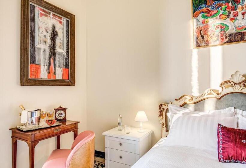 Полулюкс Одноместный с Террасой, Villa Alceo Spa Resort