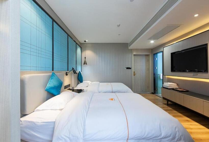 חדר קלאסי, Warmyes Business