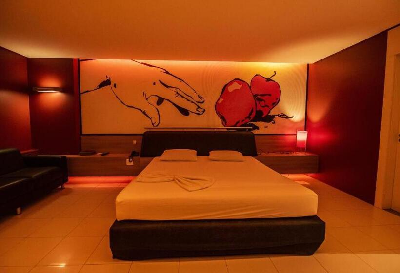 带按摩浴盆的套房, Palace Fortaleza Centro De Eventos Motel