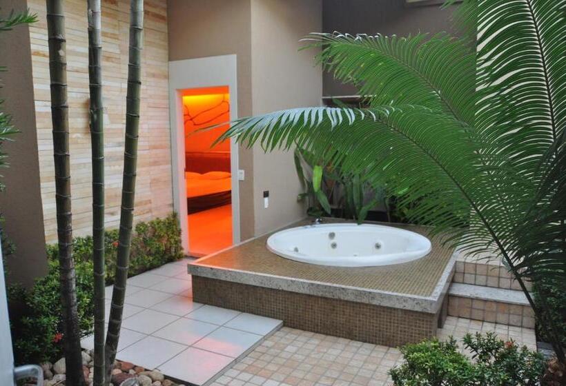 带按摩浴盆的套房, Palace Fortaleza Centro De Eventos Motel