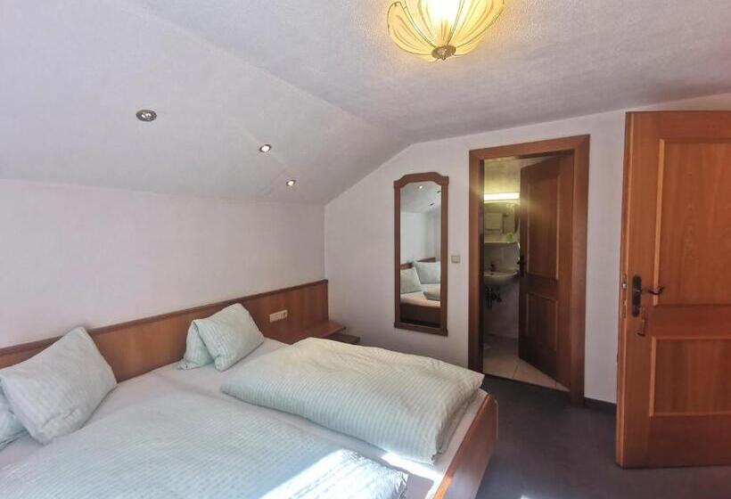 דירת שני חדרים עם מרפת, Landhaus Christoph