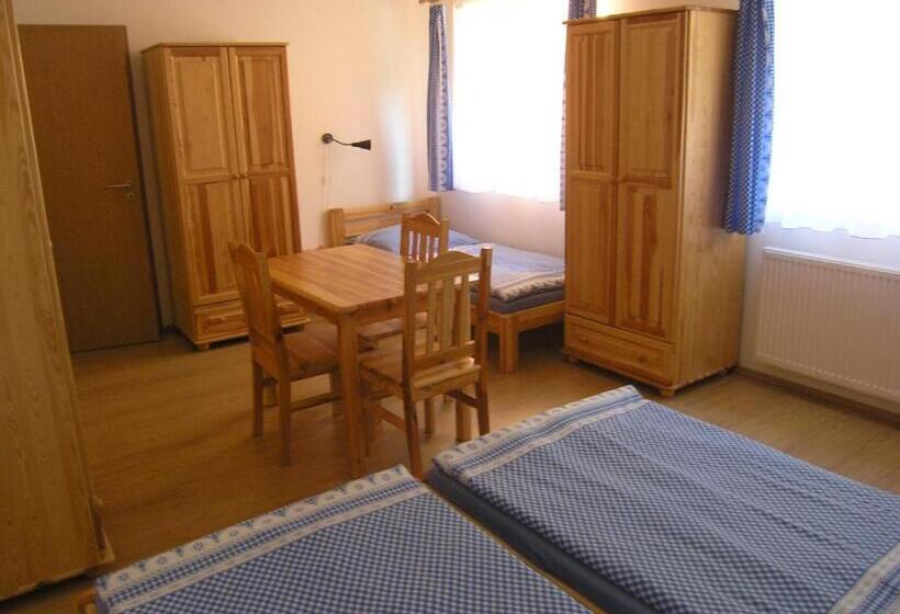 Трехместный Номер Superior, Penzion Kozel Herlíkovice Krkonoše