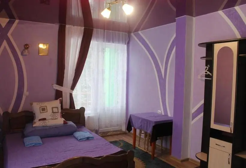 Deluxe-huone Parveke, Zustrizh U Leva