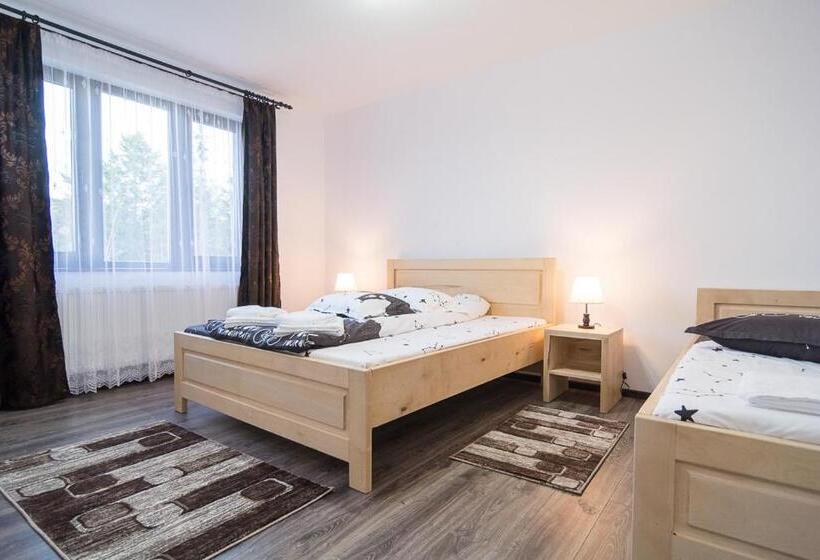 اتاق استاندارد سه نفره, Pensiunea Paradisul Naturii