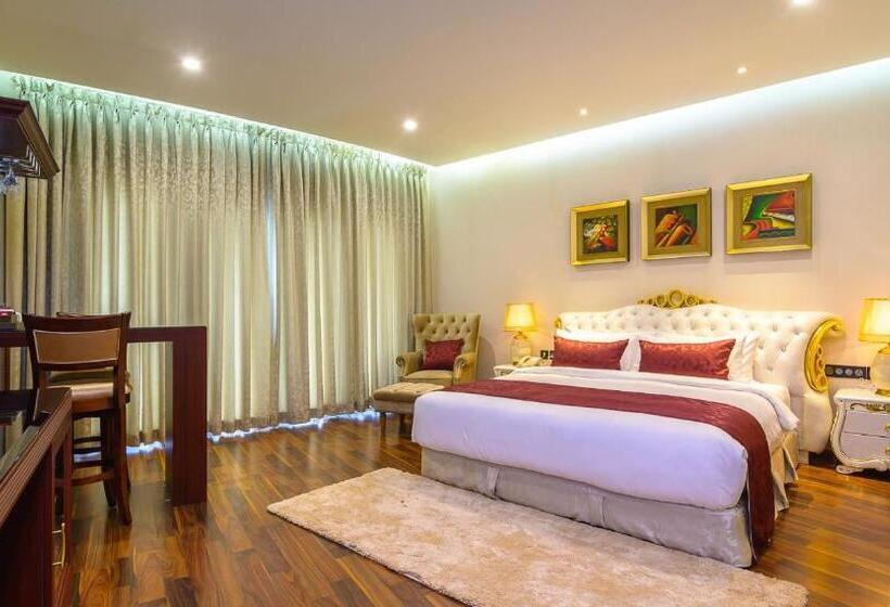 Номер Superior Кровать Кинг, Airport Hotel De Rosewood